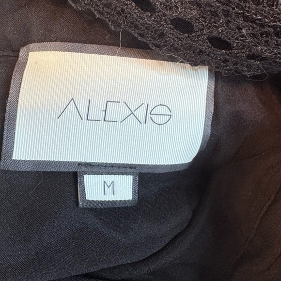 Alexia Black Lace Open Back Midi Dress – Size M - Picture 15 of 15